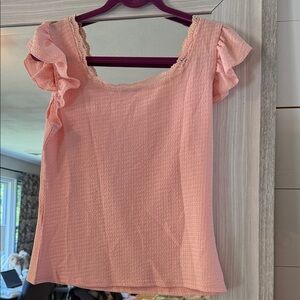 Chic Ruffle Sleeve Blouse in Soft Pink